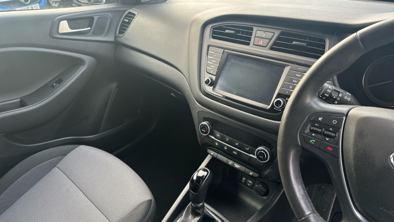 Hyundai i20 1.4 Premium SE Nav 5dr Auto Petrol Hatchback